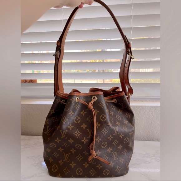 Louis Vuitton Handbags - Vintage Louis Vuitton Petit Noe